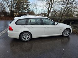 Weiß Gebraucht 2011 BMW 316 Kombi | 8.300 € (Teuer)