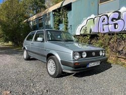 Blau Gebraucht 1988 VW Golf II Edition Kleinwagen | 3.500 €