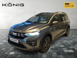 Grau Gebraucht 2025 Dacia Jogger Expression Van / Kleinbus | 19.950 € (Guter Preis)