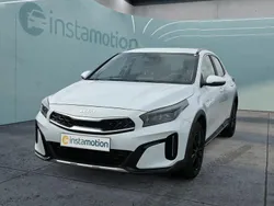 Weiß Gebraucht 2024 Kia XCeed Spirit SUV | 26.599 € (Guter Preis)