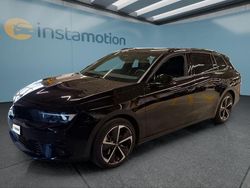 Schwarz Gebraucht 2024 Opel Astra Kombi | 23.449 € (Fairer Preis)