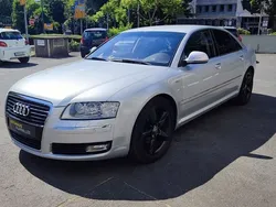 Silber Gebraucht 2010 Audi A8 Limousine | 9.990 €