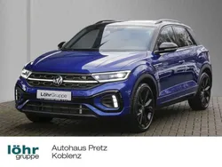 Lapiz blue metallic / schwarz Gebraucht 2024 VW T-Roc Style SUV | 33.980 € (Teuer)