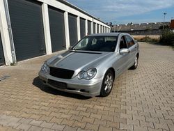 Silber Gebraucht 2003 Mercedes C180 Limousine | 2.200 € (Fairer Preis)