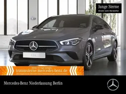 Grau Gebraucht 2020 Mercedes CLA200 Shooting Brake Night Kombi | 26.990 € (Guter Preis)