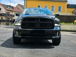 Schwarz Gebraucht 2019 RAM 1500 Abholung | 41.999 €