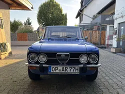 Blau Gebraucht 1977 Alfa Romeo Giulia Limousine | 13.900 €