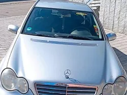 Silber Gebraucht 2004 Mercedes C180 Classic Limousine | 5.800 €