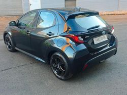 Schwarz Gebraucht 2022 Toyota Yaris Hybrid Business Edition Kleinwagen | 17.999 € (Fairer Preis)