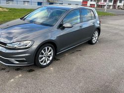 Grau Gebraucht 2019 VW Golf Highline Limousine | 18.500 € (Fairer Preis)
