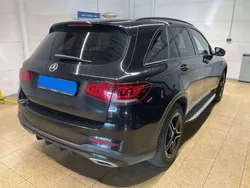 Schwarz Gebraucht 2019 Mercedes GLC200 AMG line SUV | 29.880 € (Superpreis)