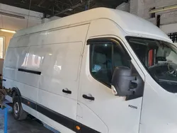 Weiß Gebraucht 2018 Renault Master Van | 5.950 €