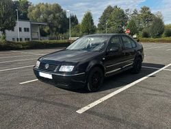 Schwarz Gebraucht 2004 VW Bora Pacific Limousine | 3.999 €