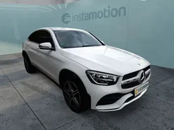 Weiß Gebraucht 2022 Mercedes GLC200 AMG line SUV | 48.588 € (Etwas zu teuer)
