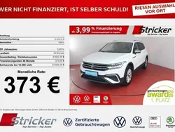 Weiß (pure white) Gebraucht 2024 VW Tiguan Allspace Life SUV | 35.949 € (Superpreis)