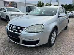 Silber Gebraucht 2006 VW Jetta Trendline Limousine | 3.500 € (Fairer Preis)