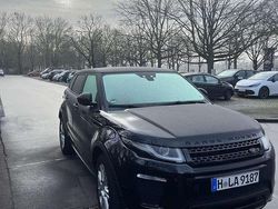 Schwarz Gebraucht 2017 Land Rover Range Rover evoque SE Dynamic SUV | 20.499 € (Etwas zu teuer)