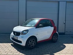 Weiß Gebraucht 2019 Smart ForTwo Coupé Coupé | 8.000 € (Guter Preis)