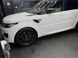 Weiß Gebraucht 2015 Land Rover Range Rover Sport SUV | 26.999 € (Etwas zu teuer)