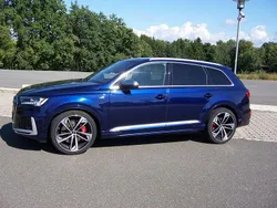 Blau Gebraucht 2020 Audi SQ7 Sport SUV | 64.900 € (Superpreis)