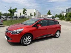 Feuerrot Gebraucht 2015 Renault Clio GrandTour Dynamique Kombi | 4.750 € (Fairer Preis)