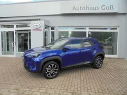 Blau Neu 2024 Toyota Yaris Cross Team SUV | 31.544 € (Fairer Preis)