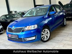 Blau Gebraucht 2014 Skoda Rapid Drive Kombi | 11.490 € (Fairer Preis)