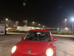 Rot Gebraucht 2007 VW Beetle Kleinwagen | 3.500 € (Etwas zu teuer)