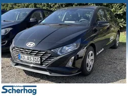 Schwarz Gebraucht 2024 Hyundai i20 Select Limousine | 19.989 €