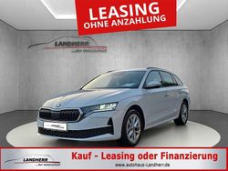 Weiß Gebraucht 2025 Skoda Octavia Selection Kombi | 30.595 € (Guter Preis)