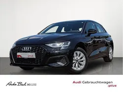 Schwarz (brillantschwarz) Gebraucht 2022 Audi A3 Sportback e-tron Design Limousine | 23.470 € (Guter Preis)