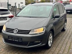 Grau Gebraucht 2012 VW Sharan Match Van / Kleinbus | 9.990 € (Fairer Preis)