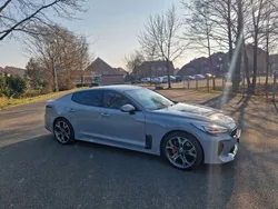 Silber Gebraucht 2018 Kia Stinger Limousine | 27.900 € (Fairer Preis)