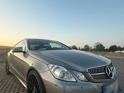 Grau Gebraucht 2010 Mercedes E350 Coupé | 11.999 € (Fairer Preis)