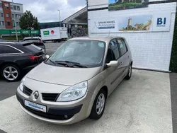 Beige Gebraucht 2007 Renault Scénic II Avantage Van / Kleinbus | 2.999 € (Fairer Preis)
