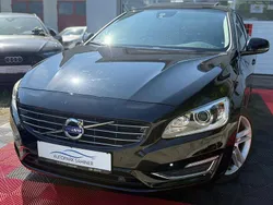 Schwarz Gebraucht 2014 Volvo V60 Summum Kombi | 9.999 € (Fairer Preis)