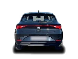 Schwarz Gebraucht 2024 Seat Leon Style Limousine | 21.949 € (Fairer Preis)