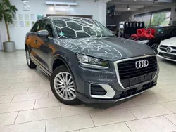 Grau Gebraucht 2018 Audi Q2 Design SUV | 13.700 € (Guter Preis)