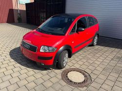 Rot Gebraucht 2004 Audi A2 Kleinwagen | 3.899 € (Etwas zu teuer)
