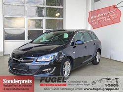 Karbonschwarz graphit Gebraucht 2015 Opel Astra Exklusiv Kombi | 7.329 € (Superpreis)