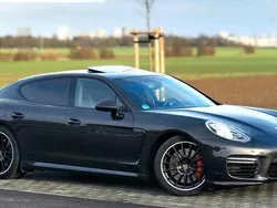 Grau Gebraucht 2015 Porsche Panamera GTS Limousine | 52.999 € (Fairer Preis)