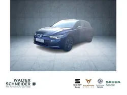 Atlantic blue metallic Gebraucht 2023 VW Golf VIII Active Limousine | 24.950 € (Fairer Preis)