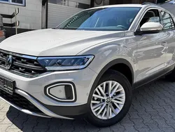 Ascotgrau Gebraucht 2024 VW T-Roc Life SUV | 29.750 € (Fairer Preis)