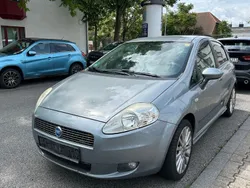 Blau Gebraucht 2007 Fiat Punto Active Kleinwagen | 3.290 € (Teuer)