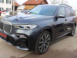 Grau Gebraucht 2021 BMW X7 M Sport SUV | 57.900 € (Fairer Preis)