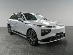 Weiss Neu 2025 XPENG G9 AWD Performance SUV | 69.990 € (Fairer Preis)