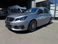 Hurricane grau (metallic) Gebraucht 2019 Peugeot 308 GT Kombi | 20.880 € (Etwas zu teuer)