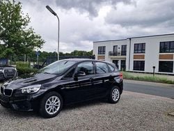 Schwarz Gebraucht 2015 BMW 214 Active Tourer Basis Van / Kleinbus | 8.750 €