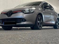 Grau Gebraucht 2015 Renault Clio IV LIMITED Kleinwagen | 7.900 € (Guter Preis)