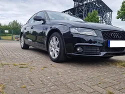Schwarz Gebraucht 2012 Audi A4 Comfort Limousine | 7.999 € (Guter Preis)